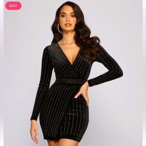 Loreta Black Velvet Rhinestone Embellished Body con Mini Dress Size X-Large